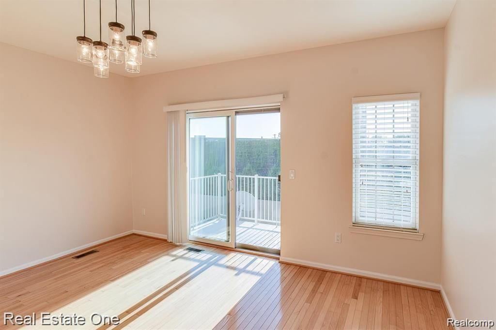 536 GRATEN Street, Birmingham, MI 48009 — Photo 9