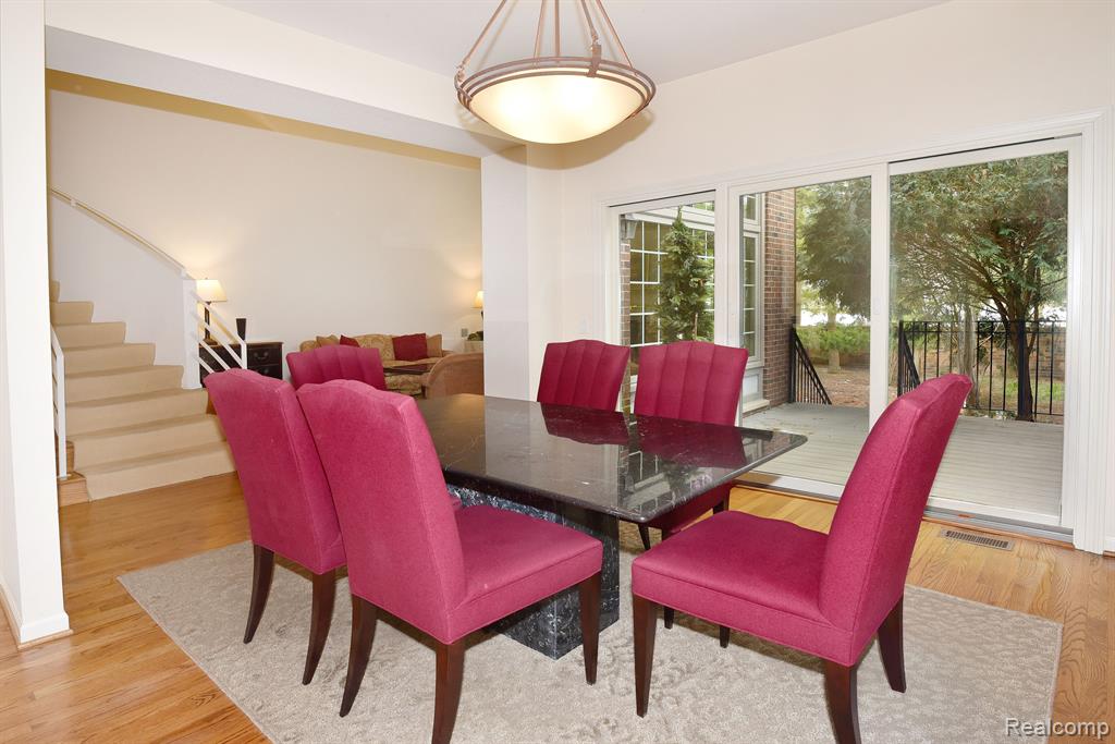 4074 Cranbrook Court, Bloomfield Hills, MI 48301 — Photo 11