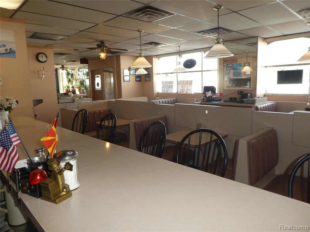 25385 5 Mile Road, Redford, MI 48239 — Photo 18