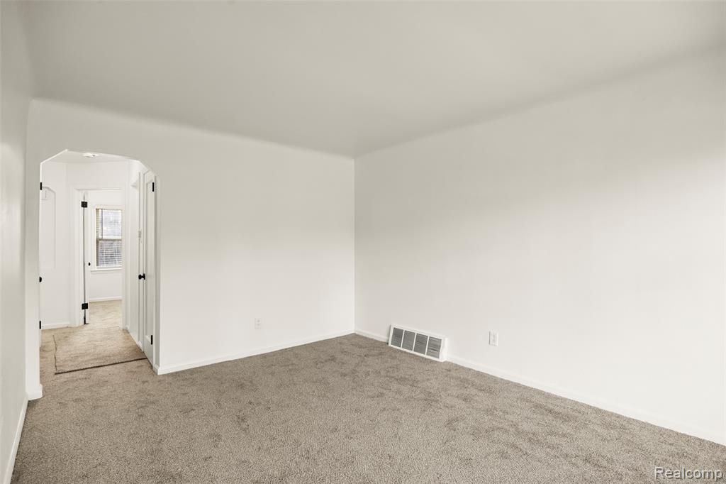 8871 Sussex Street, Detroit, MI 48228 — Photo 8