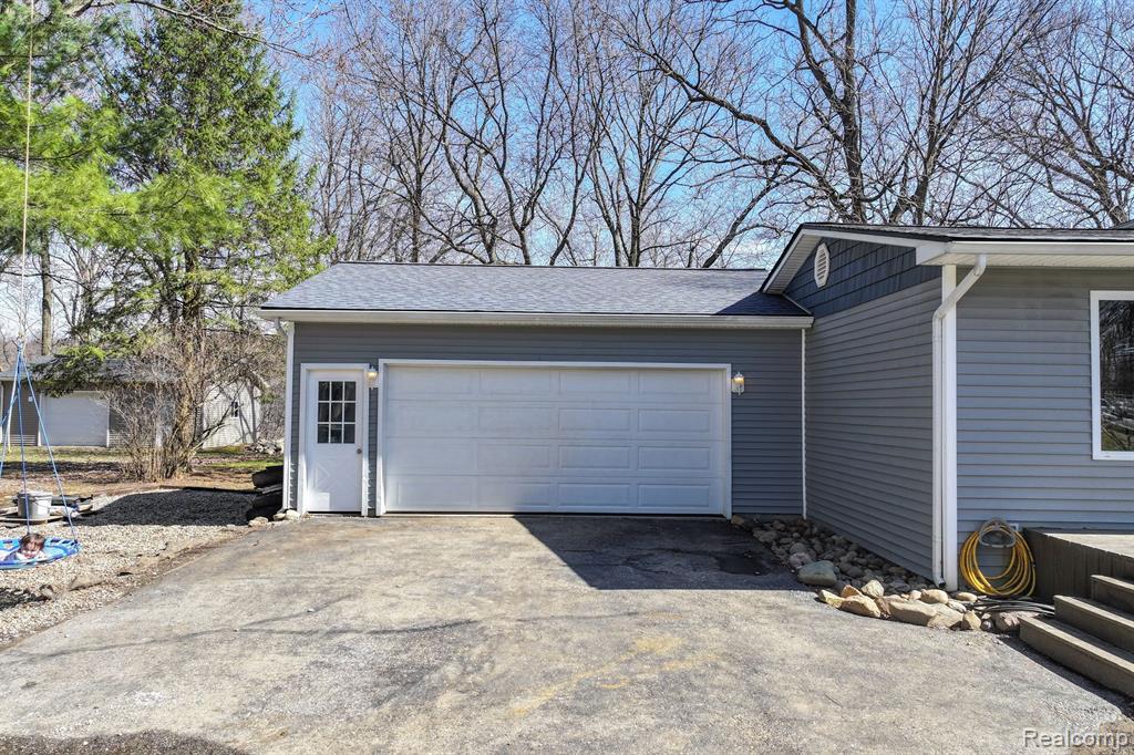 2186 Landmark Drive, Lapeer, MI 48446 — Photo 20