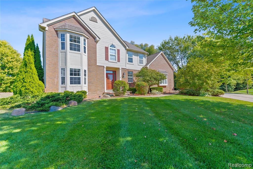 4360 Carriage Hill Court, Oakland, MI 48306 — Photo 49