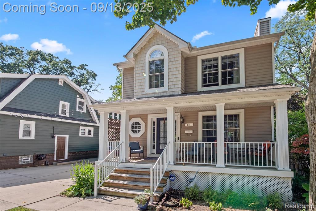 821 Forestdale Road, Royal Oak, MI 48067 — Photo 2