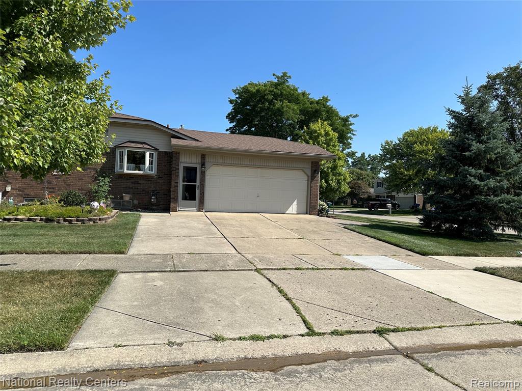 1213 E Franciscan Court, Canton, MI 48187 — Photo 3