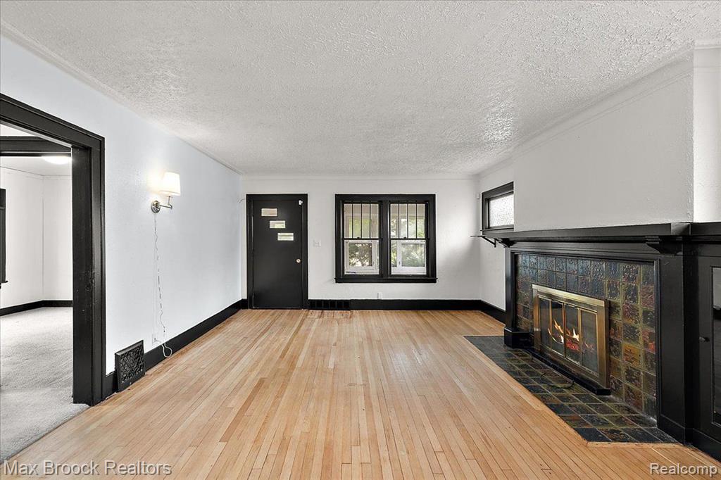 503 N WASHINGTON Avenue, Royal Oak, MI 48067 — Photo 9