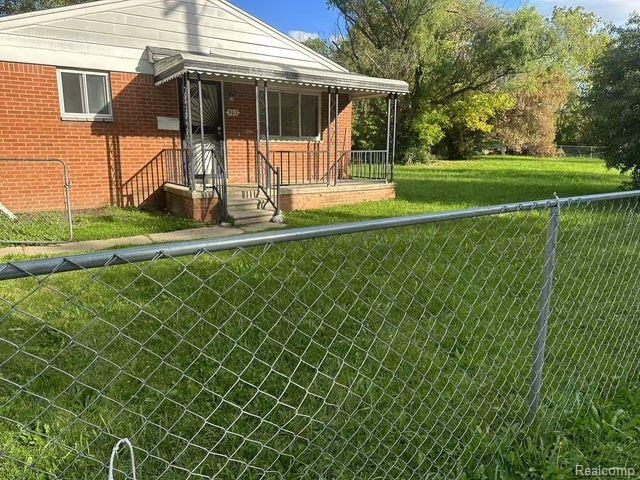 503 HIGHLAND Avenue, Pontiac, MI 48341 — front exterior