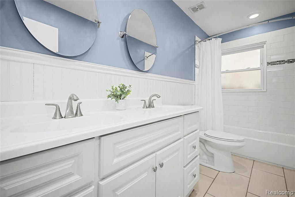 6380 Wellesley Terrace, Clarkston, MI — Photo 23