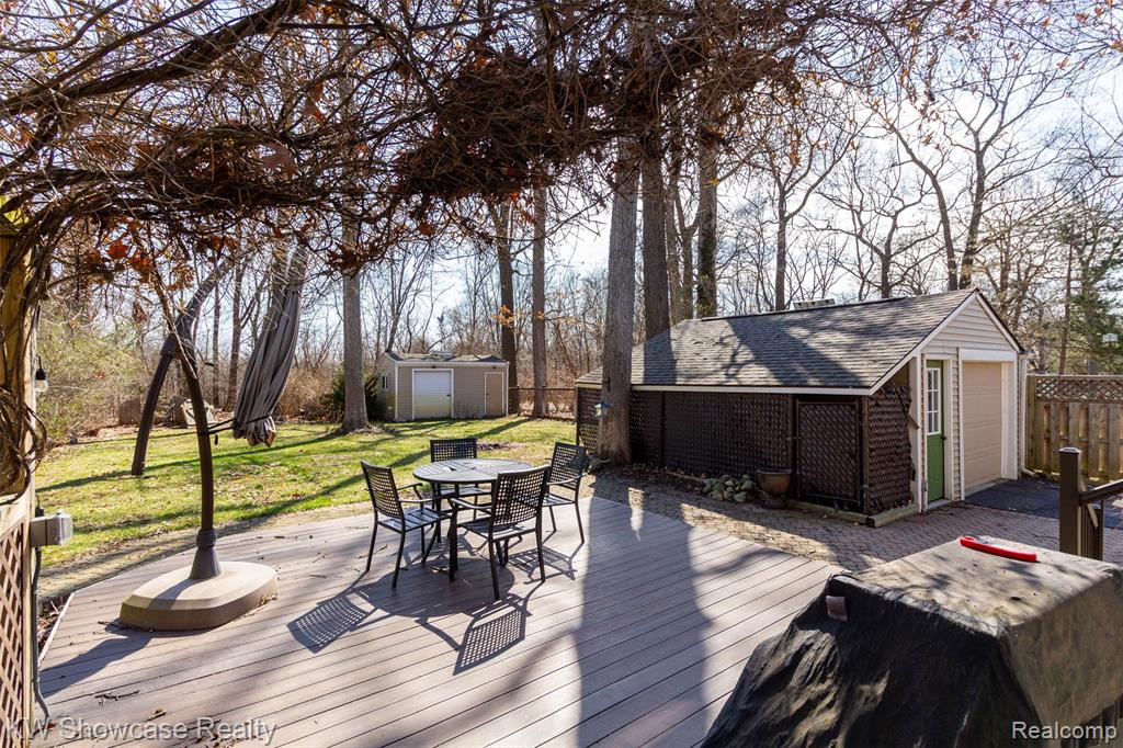 580 Elkinford Drive, White Lake, MI 48383 — Photo 61