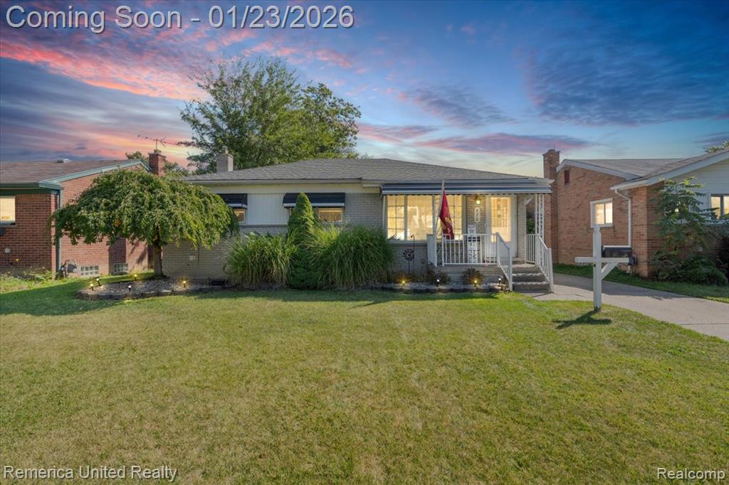570 Cardwell Street, Garden City, MI — front exterior