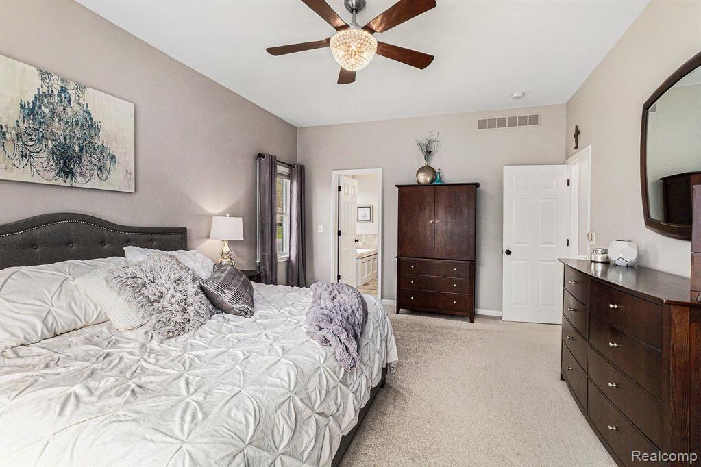 9080 MOONLIGHT BAY, Pinckney, MI 48169 — Photo 29