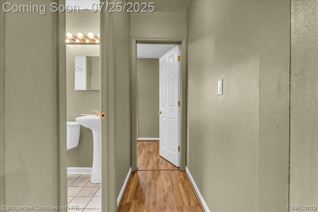6028 Edmund Street, Romulus, MI 48174 — Photo 8