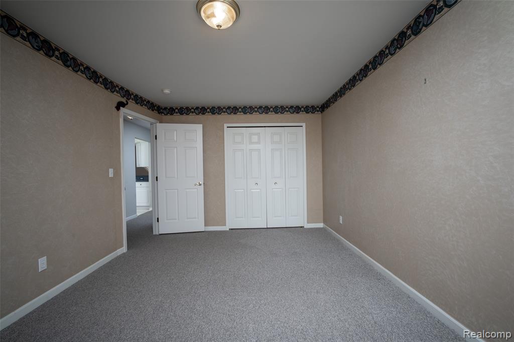5026 Harbor Oak Drive, Waterford, MI 48329 — Photo 15