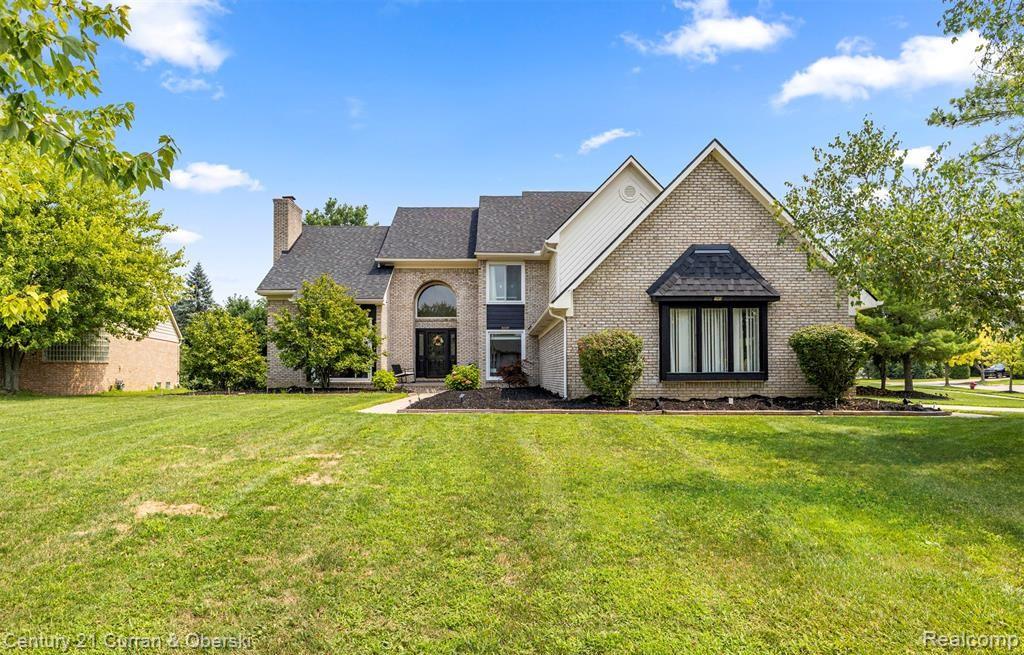 8140 N Pointe Court, Canton, MI 48187 — front exterior