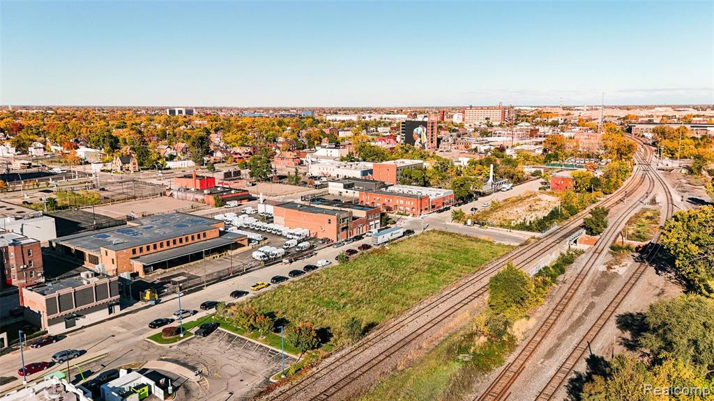 66 E Baltimore Street, Detroit, MI 48202 — Photo 3