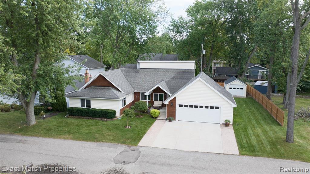 6735 BUCKLAND Avenue, West Bloomfield, MI 48324 — Photo 2