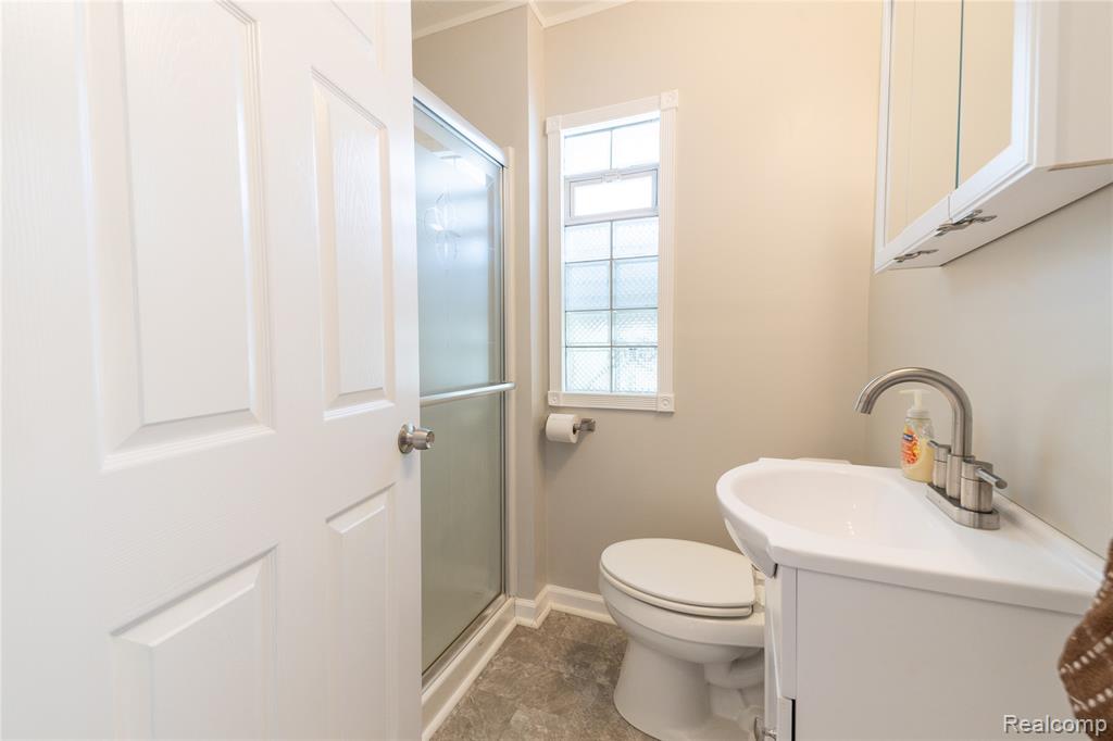 714 Park Avenue, Lincoln Park, MI 48146 — Photo 22