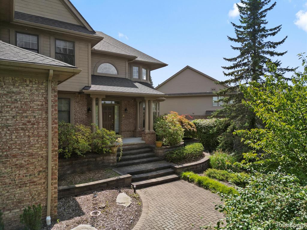 7253 CARLYLE, West Bloomfield, MI — Photo 4