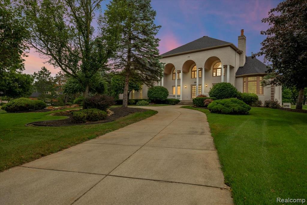 3965 Loch Bend Drive, Commerce Twp, MI 48382