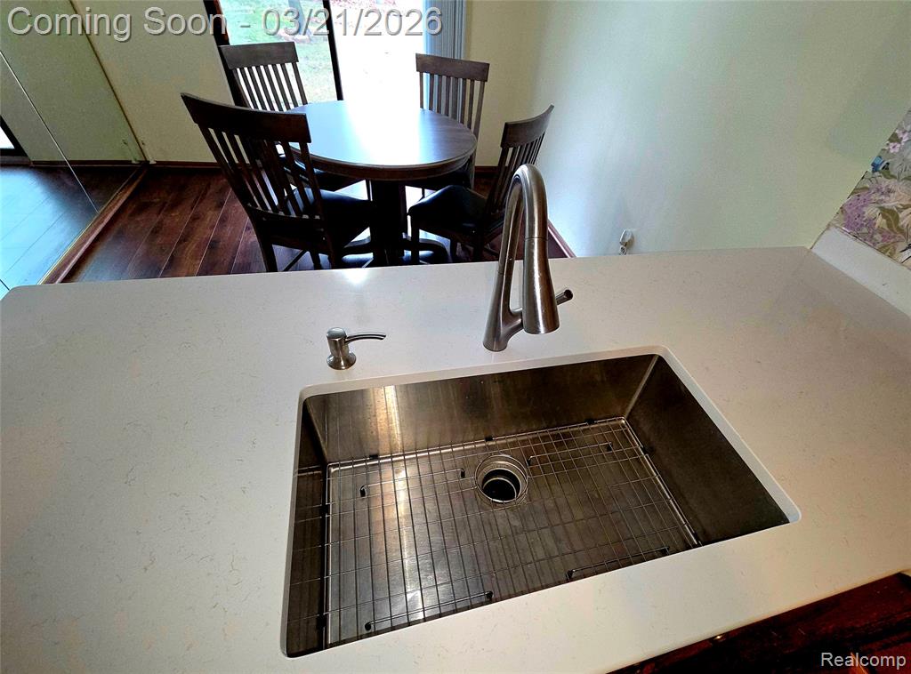 11700 Amber Le Drive, Warren, MI 48093 — Photo 19