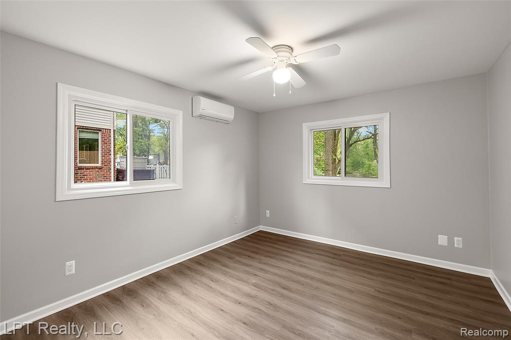 41400 Utica Road, Sterling Heights, MI 48313 — Photo 24