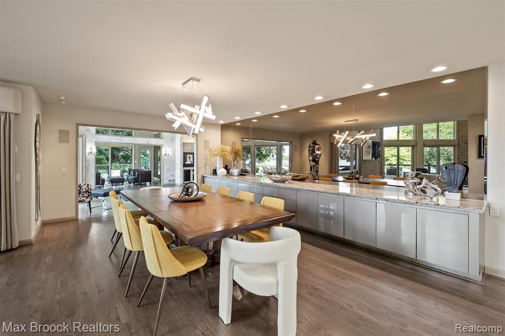 3333 W Shore Drive, Orchard Lake Village, MI 48324 — Photo 15