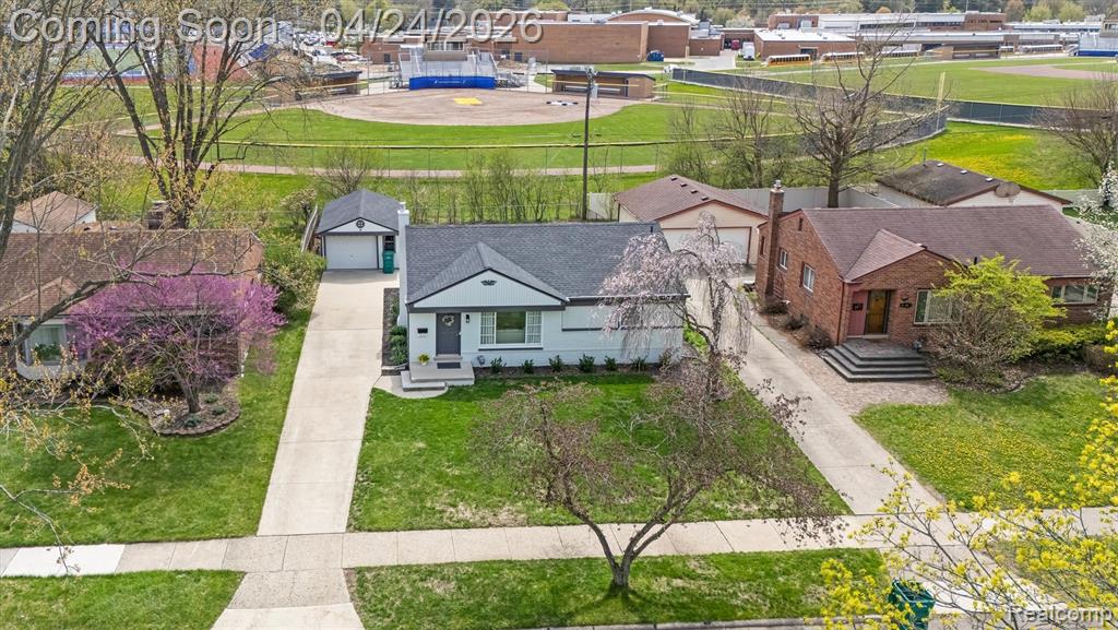 31681 Lamar Drive, Farmington, MI 48336 — Photo 3