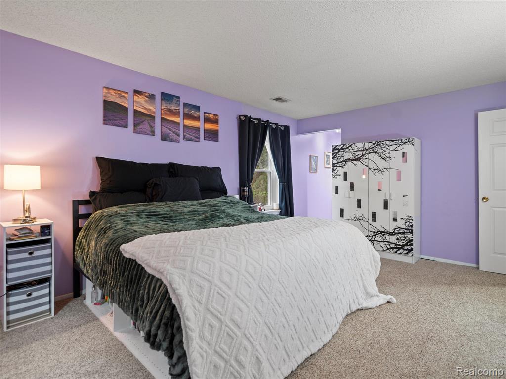 4970 Oak Hill Drive, Waterford, MI 48329 — Photo 19