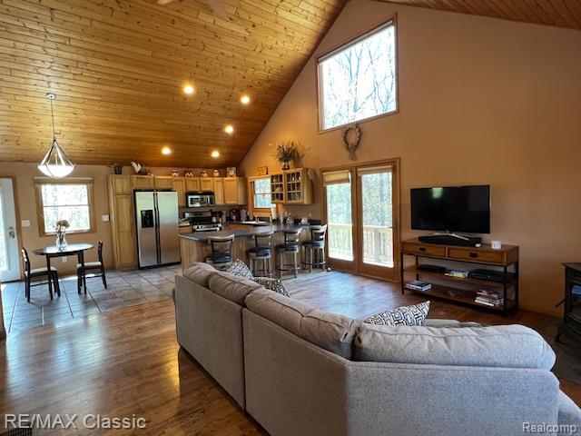5091 W Kinney Road, Ludington, MI 49431 — Photo 4