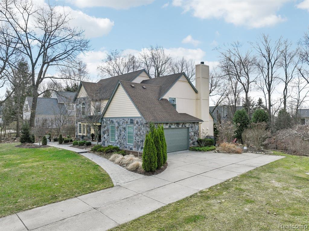 6847 HUBBARD Circle, Clarkston, MI 48348 — Photo 52