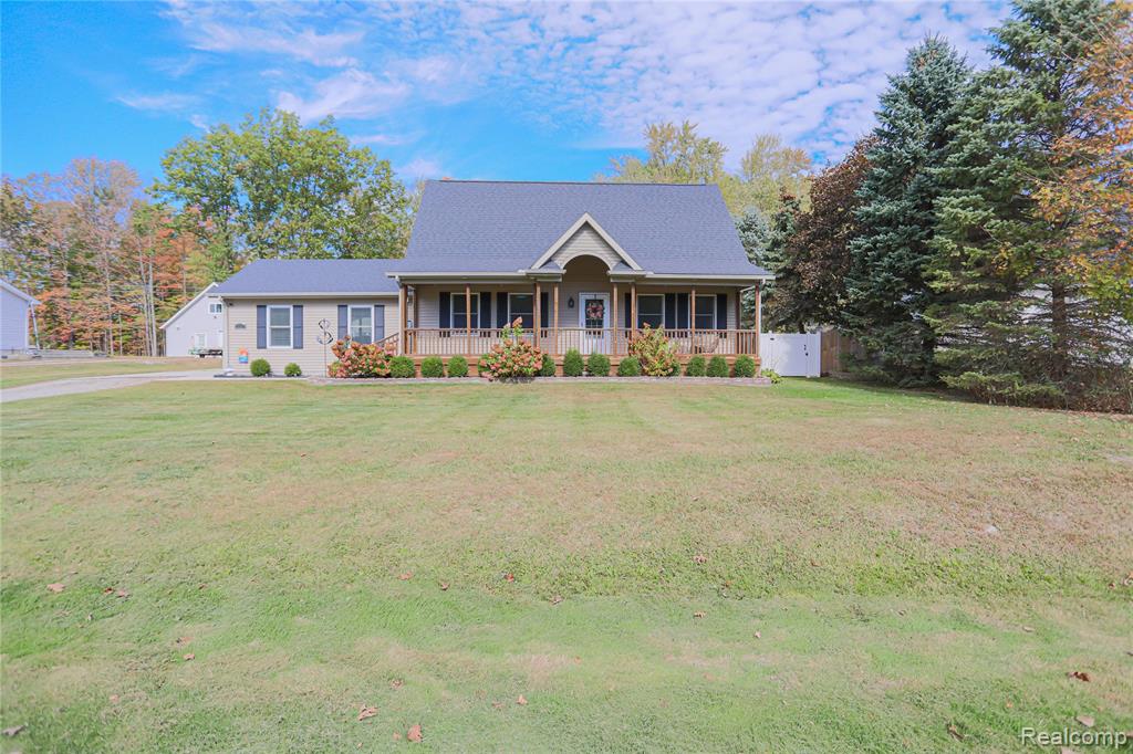 5230 Robinwood Drive, Clyde, MI 48049 — Photo 2