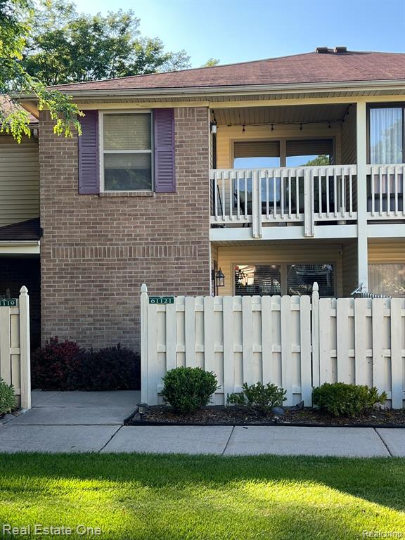 61121 GREENWOOD Drive, South Lyon, MI 48178 — Photo 3