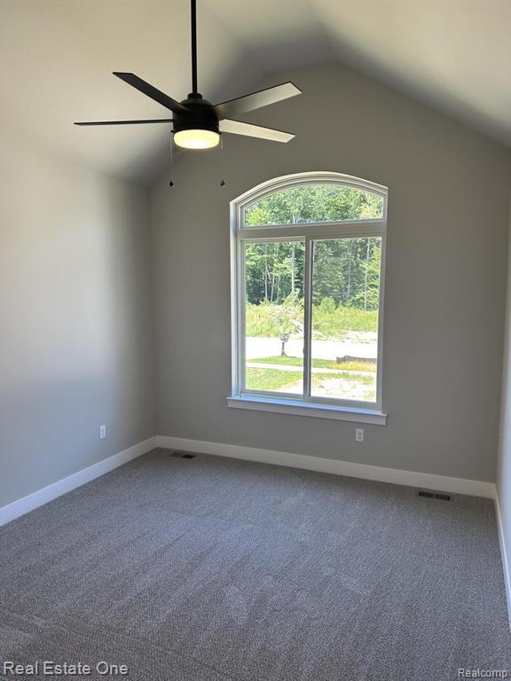 50402 Oakbrooke Drive E, Chesterfield, MI 48047 — Photo 31
