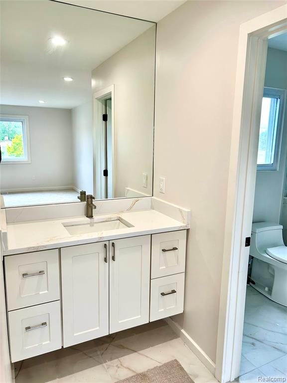 1784 Lakewood Drive, Troy, MI 48083 — Photo 14