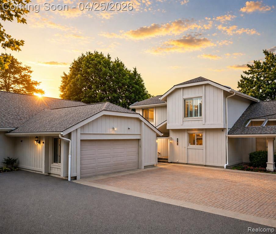 1795 Golf Ridge Drive, Bloomfield Hills, MI 48302 — front exterior