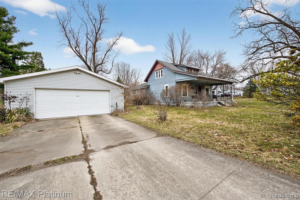 215 Washington Street, Byron, MI 48418 — Photo 3
