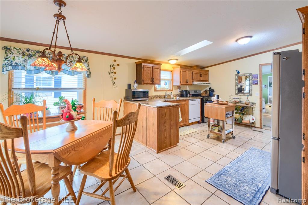 11 Crane Lake Drive, Linden, MI 48451 — Photo 29