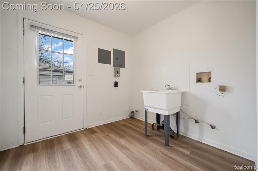 1588 Garfield Avenue, Lincoln Park, MI 48146 — Photo 16