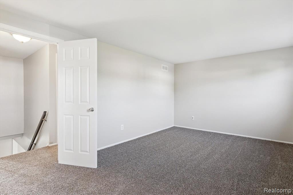 824 Kings Way, Canton, MI 48188 — Photo 24