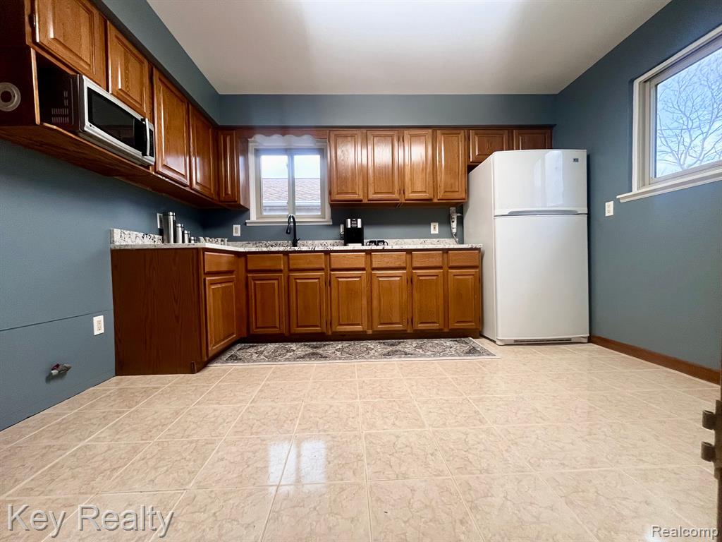 7964 ELM Street, Taylor, MI 48180 — Photo 13