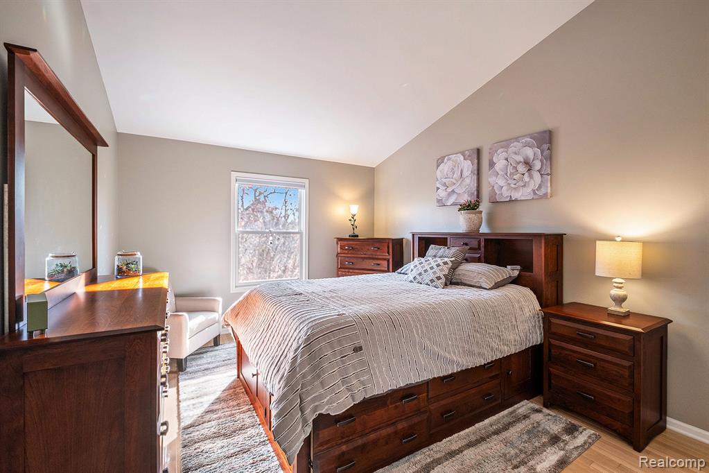 620 Shoreline Drive, Fenton, MI 48430 — Photo 6