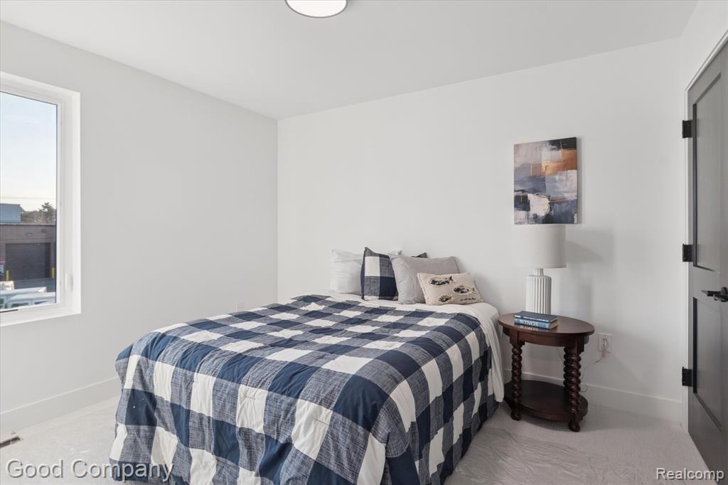 125 N Washington Ave Avenue, Royal Oak, MI, 48067