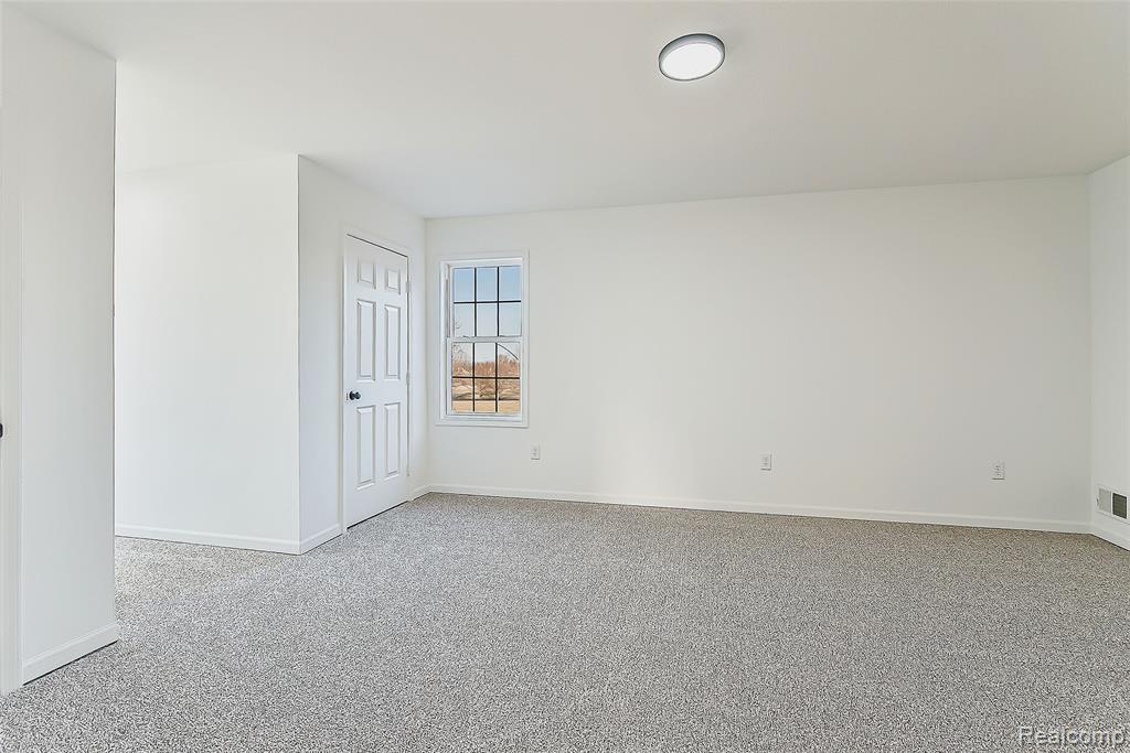2611 Toben Road, Carleton, MI 48117 — Photo 39