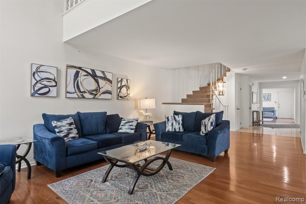7114 Pebble Park Drive, West Bloomfield, MI — Photo 14