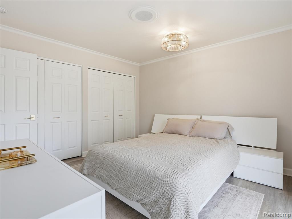 1690 Ledbury Drive, Bloomfield Hills, MI 48304 — Photo 35