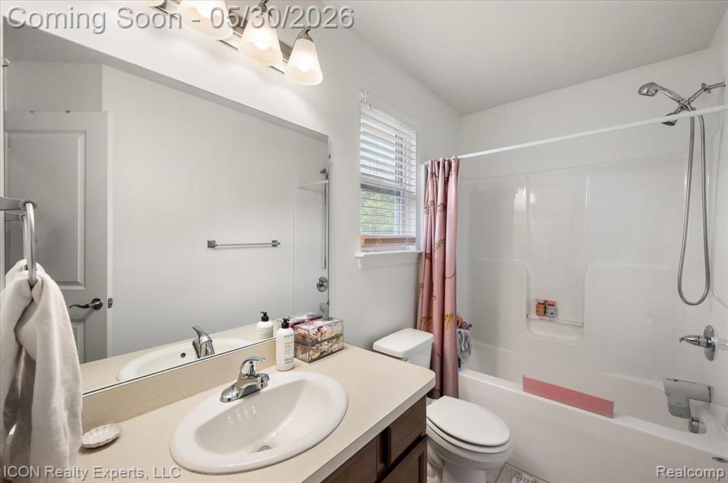 487 N Washington Avenue, Clawson, MI — Photo 16