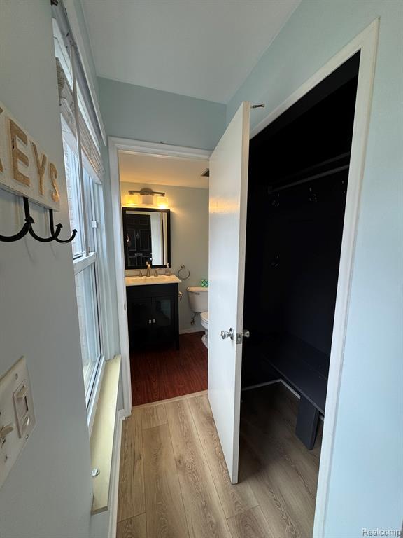 3367 Burbank Drive, Ann Arbor, MI 48105 — Photo 3