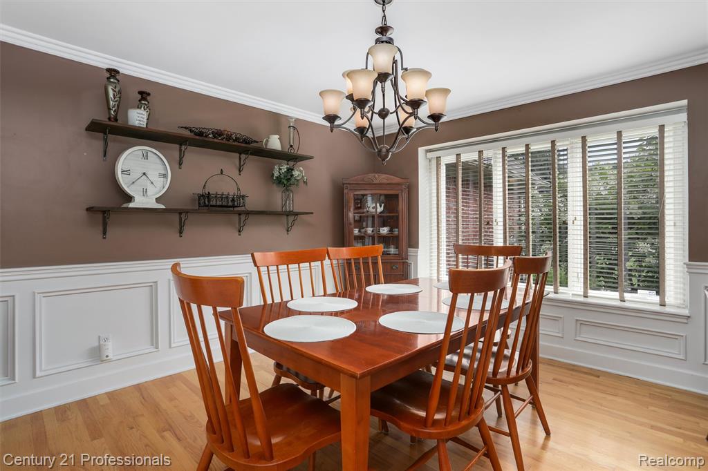 9884 Forest Ridge Drive, Clarkston, MI 48348 — Photo 13