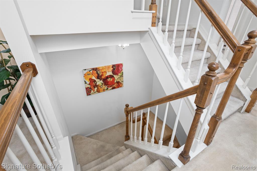 9410 Westwind Drive, Livonia, MI 48150 — Photo 35