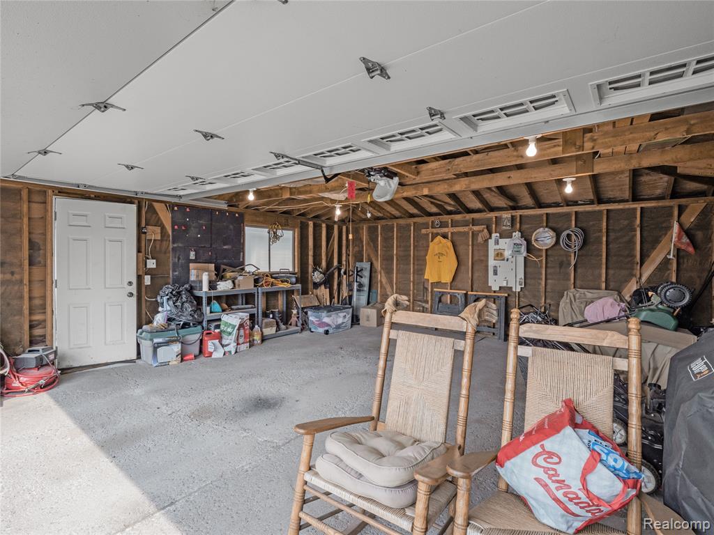 45175 Willis Road, Belleville, MI 48111 — Photo 25