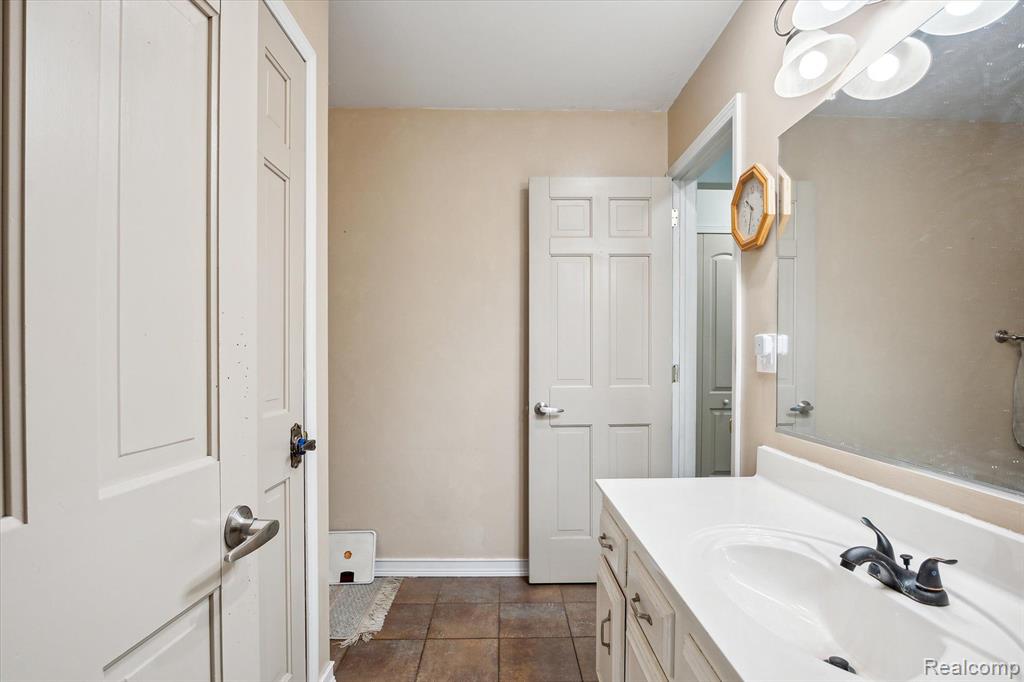 9940 MARTZ Road, Ypsilanti, MI 48197 — Photo 26